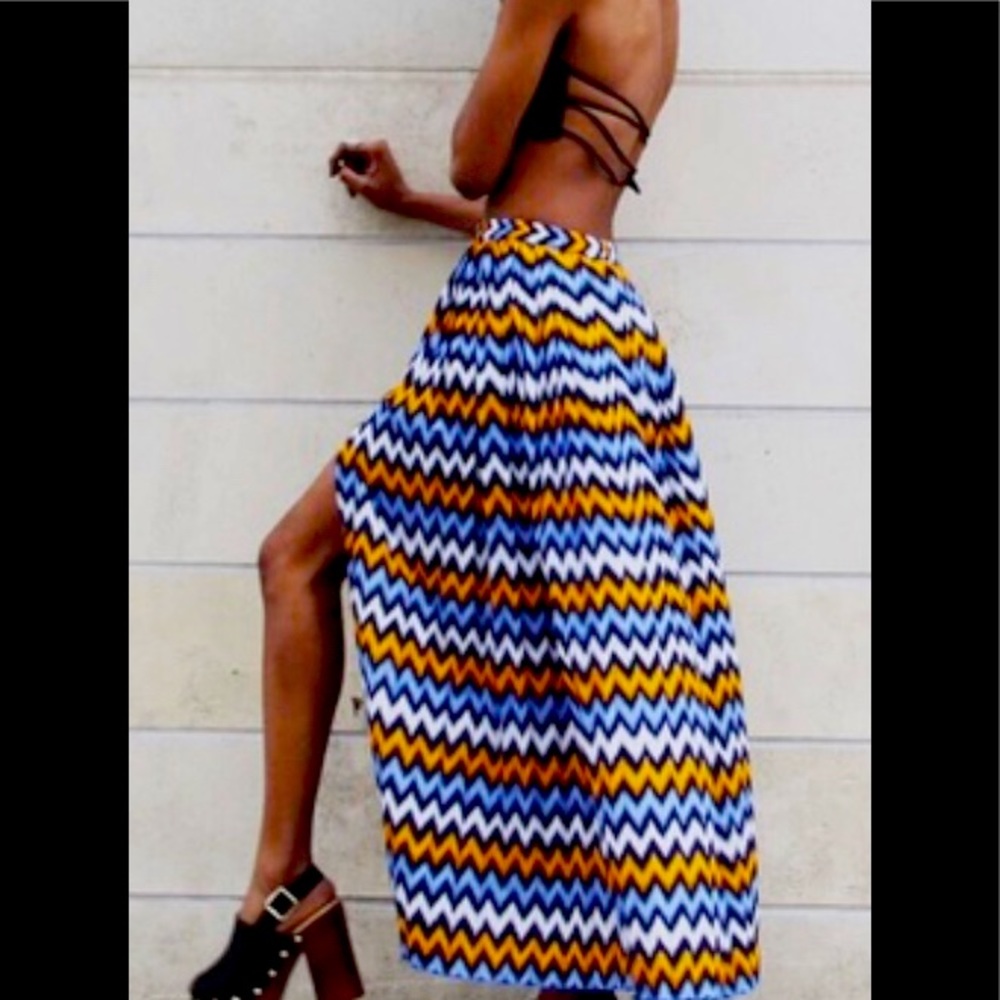 Michael Kors Women’s Size  Small  Maxi  Long Blue and Orange side split Skirt